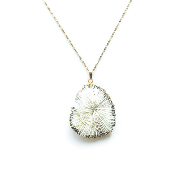 MARJA MUSHROOM CORAL NECKLACE